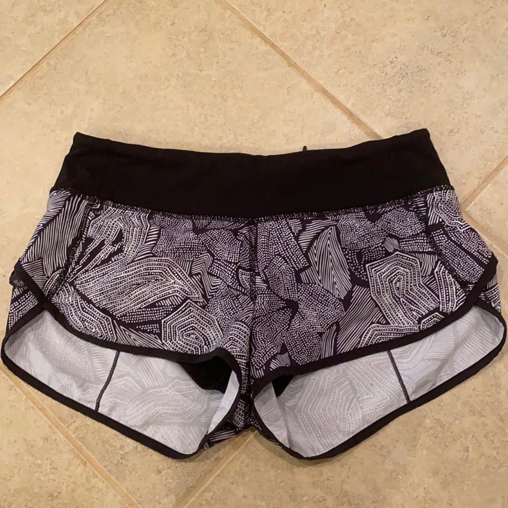 Lululemon athletica Speed Up Low-Rise Lined Short 2.5"